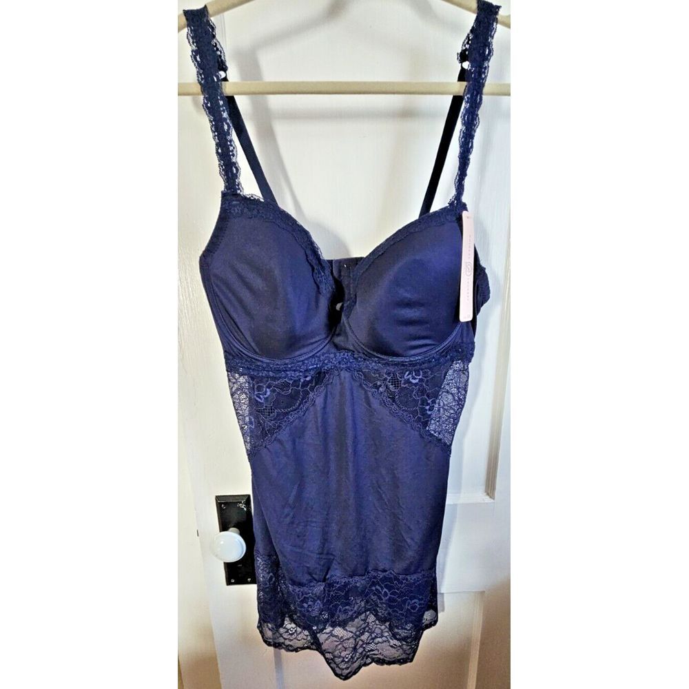 NWT Chinese Laundry Navy blue lace underwire cup Lingerie top women 3X‎